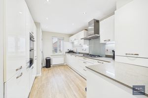 Photo 16- click for photo gallery